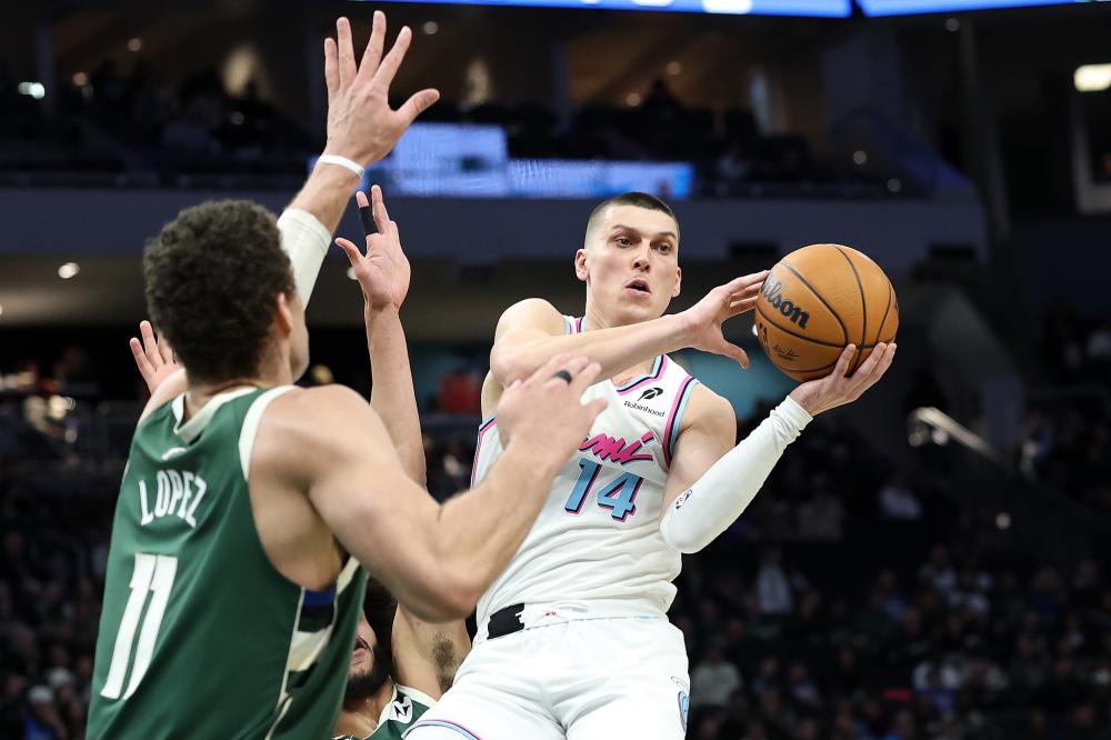 对手在防守 对手在防守