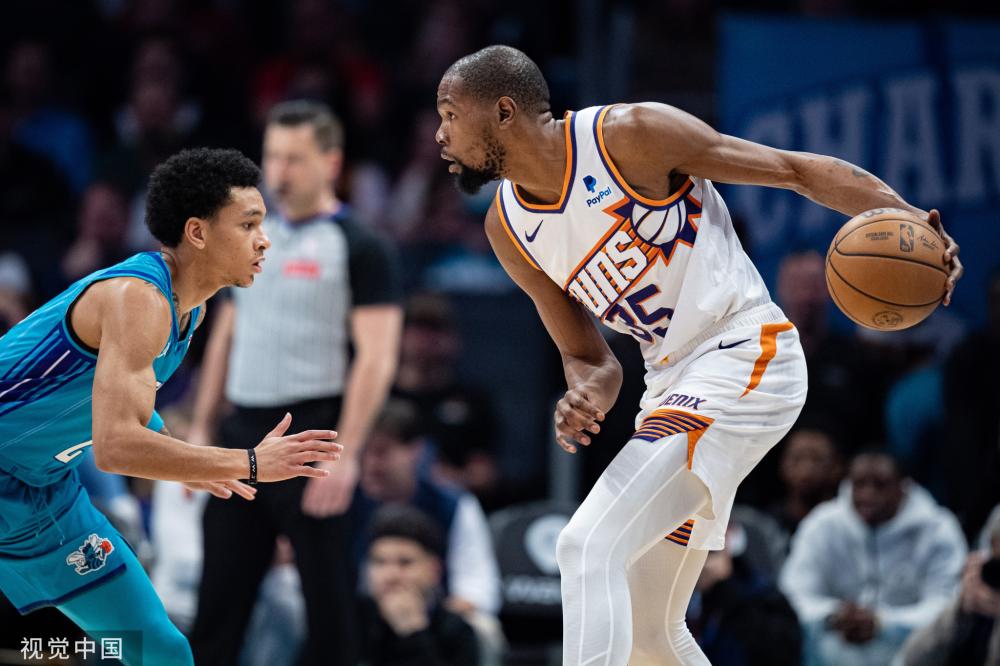 他们之间的 他们之间的